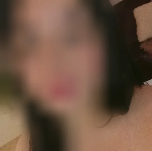 Selma, 34